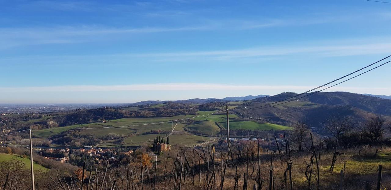 House On The Hills, 10 Minutes From City Center Bolonia Exterior foto
