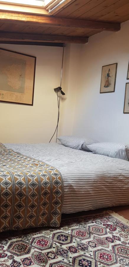 House On The Hills, 10 Minutes From City Center Bolonia Exterior foto